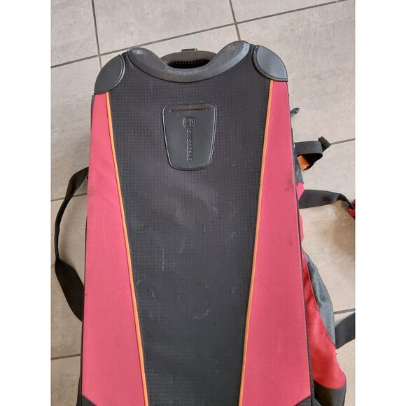 SWISS GEAR SIERRE II LIGHTWEIGHT ROLLING DUFFLE ROLLER LUGGAGE SPORT TRAVEL BAG - Picture 15 of 16